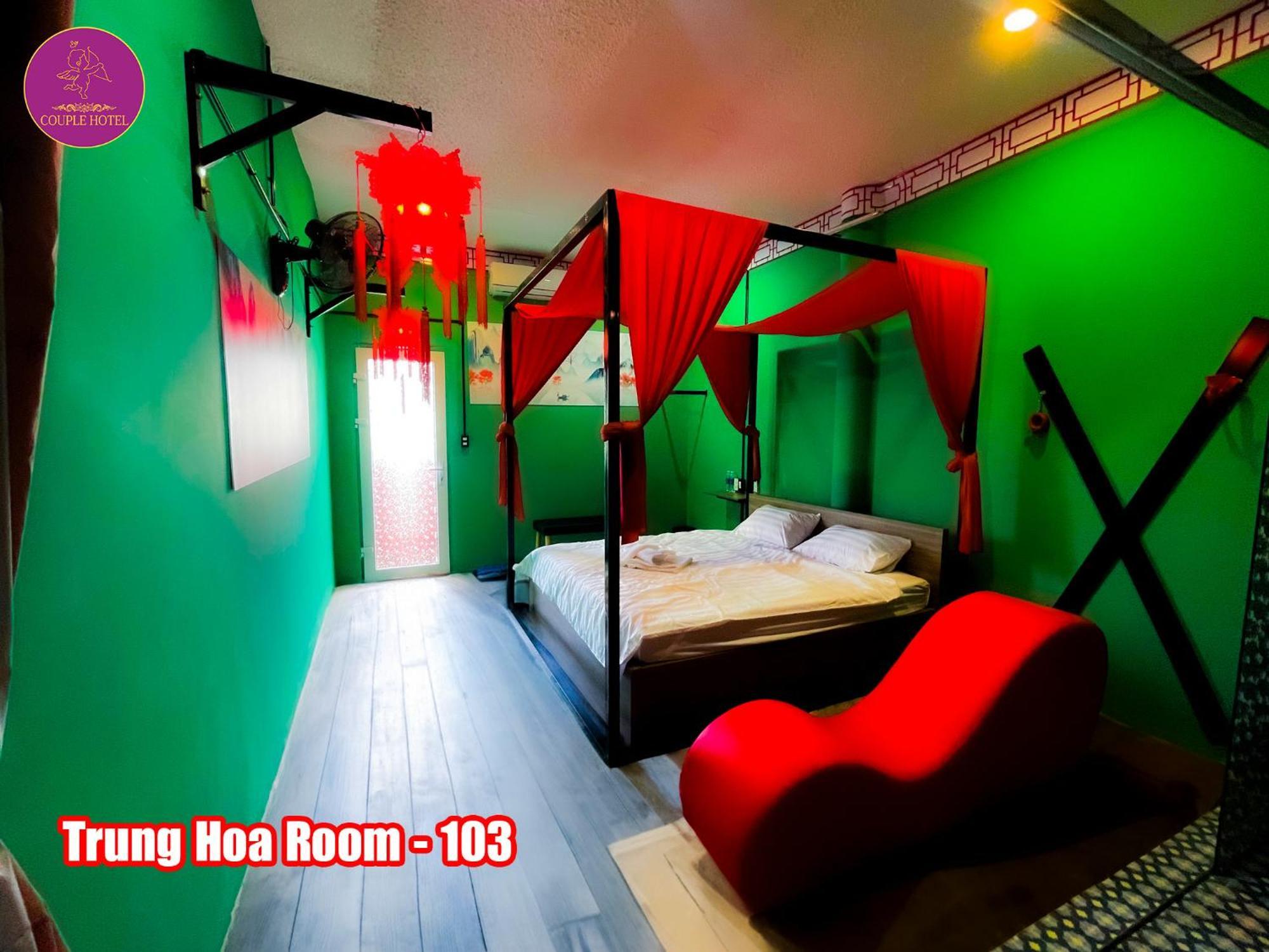 Couple Hotel - Khach San Tinh Yeu Buon Ko Sir Exterior photo